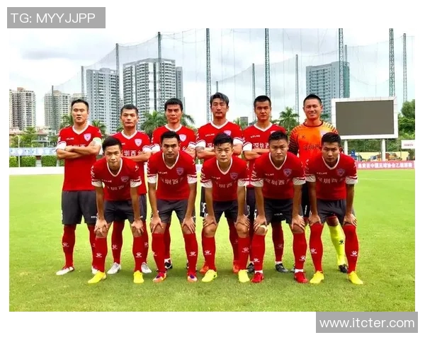 深圳足球队配合策略分析与战术优化探讨 深圳足球队配合策略分析与战术优化探讨