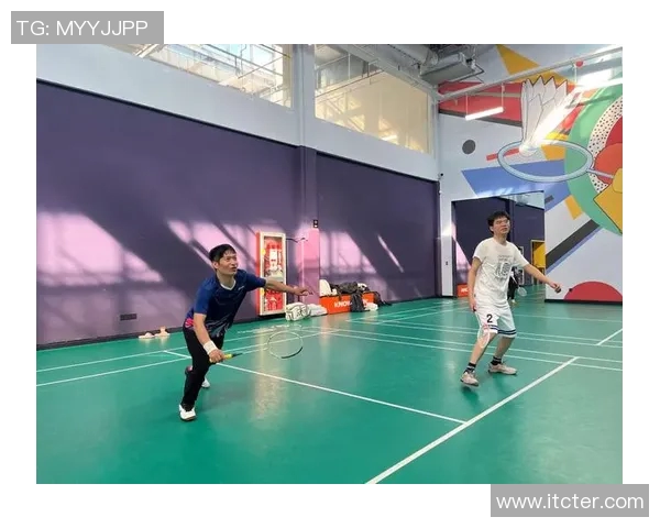 羽毛球的魅力与灵动:深入解析上海羽毛球队的训练与战术策略 羽毛球的魅力与灵动:深入解析上海羽毛球队的训练与战术策略