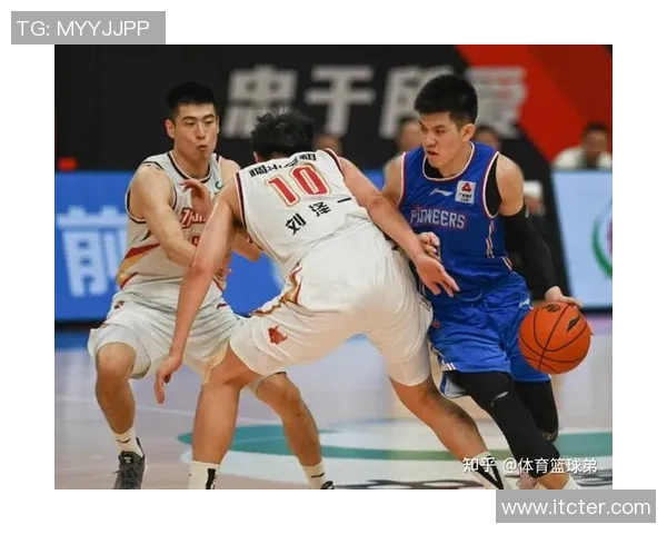 上海足球队在世锦赛中的强劲表现与未来发展潜力分析 上海足球队在世锦赛中的强劲表现与未来发展潜力分析