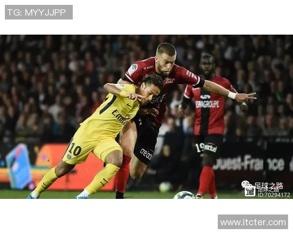 上海足球队边路渗透战术分析及其对比赛结果的影响探讨 上海足球队边路渗透战术分析及其对比赛结果的影响探讨