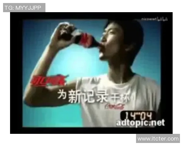 可口可乐足球明星罐头带你感受世界杯激情与畅爽饮品的完美结合 可口可乐足球明星罐头带你感受世界杯激情与畅爽饮品的完美结合