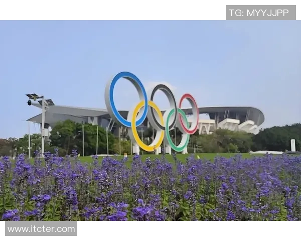 广州足球队耐力解析:从训练到比赛的全方位探讨与展望