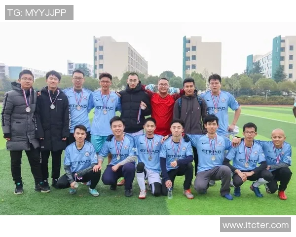 成都网球队的拼搏历程与城市联赛的荣耀之路