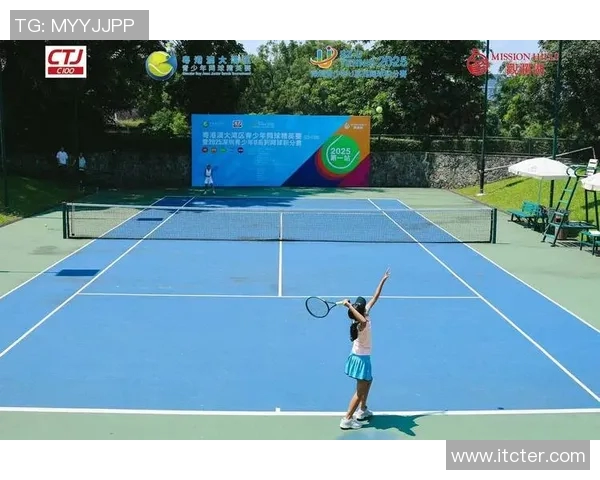 深圳网球队默契配合的关键因素与战术分析探讨