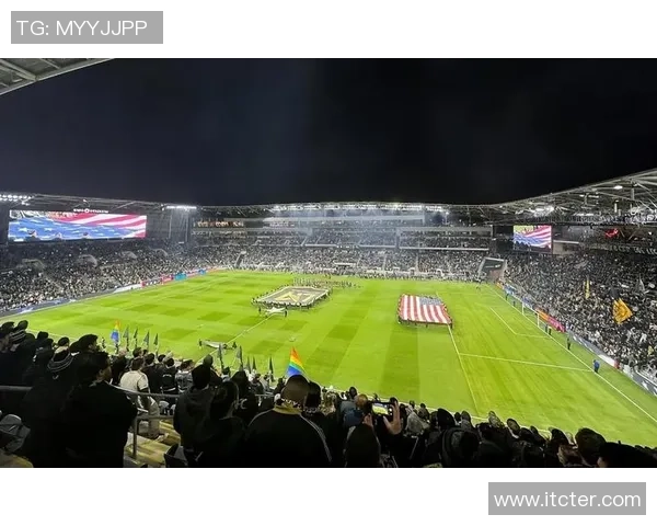 星足球俱乐部：追逐梦想的绿茵场上演绎激情与荣耀的传奇故事